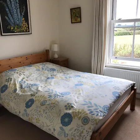 Bed and Breakfast Fair View Marden  Экстерьер фото